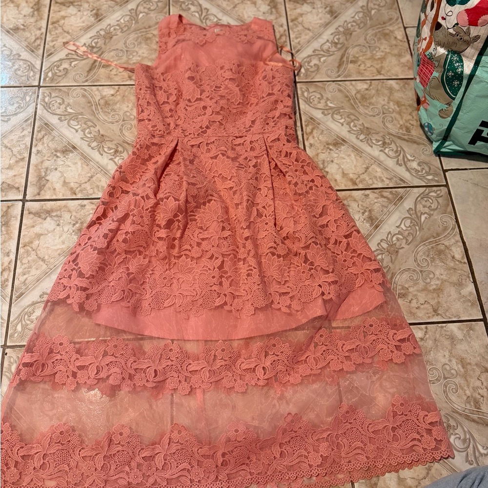 Elegant Lace Midi Dress in Coral Pink